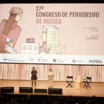 Las Camino Ivars dando la presentación inaugural del 27º Congreso de Periodismo de Huesca