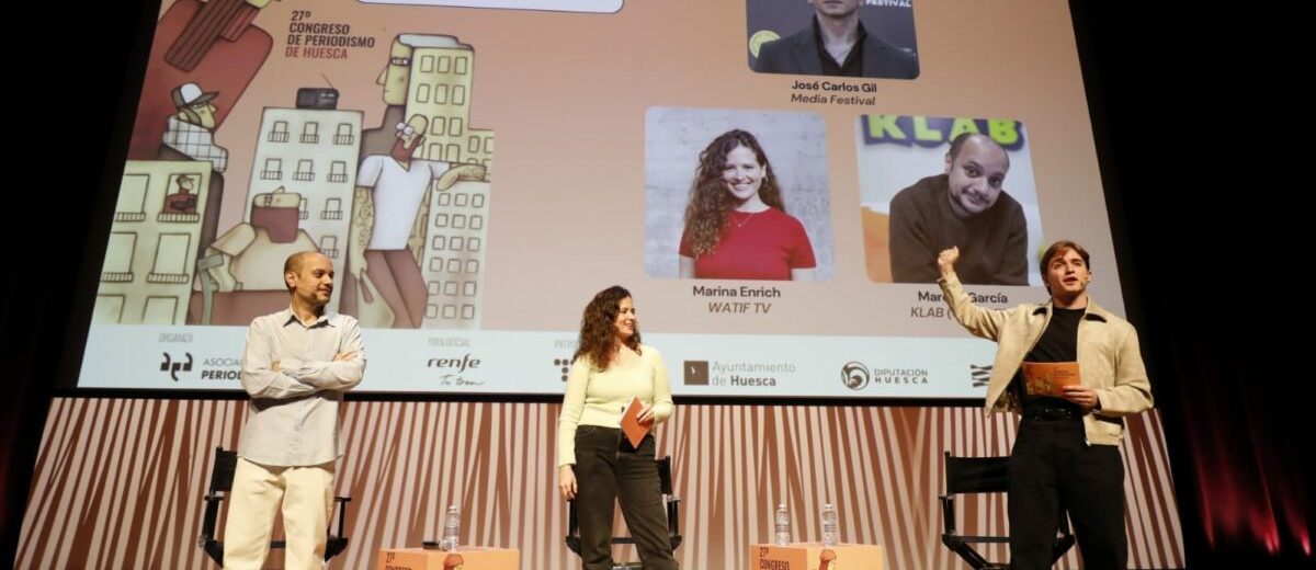José Carlos Gil, Marina Enrich y Marcos García, en el Congreso de Periodismo de Huesca. FOTO: Congreso de Periodismo de Huesca